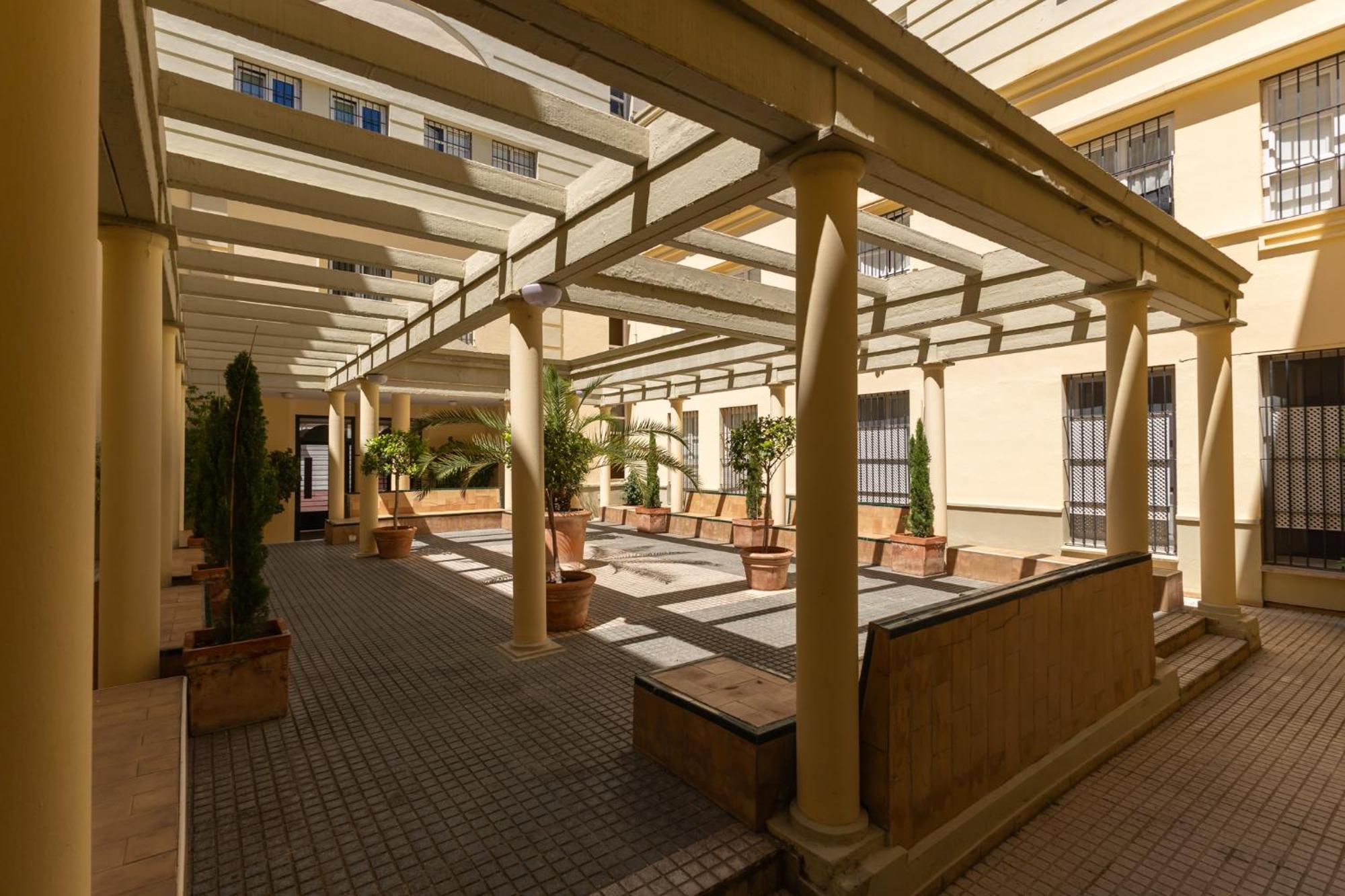 Conde Center Premium Suites, Free Parking Sevilha Exterior foto