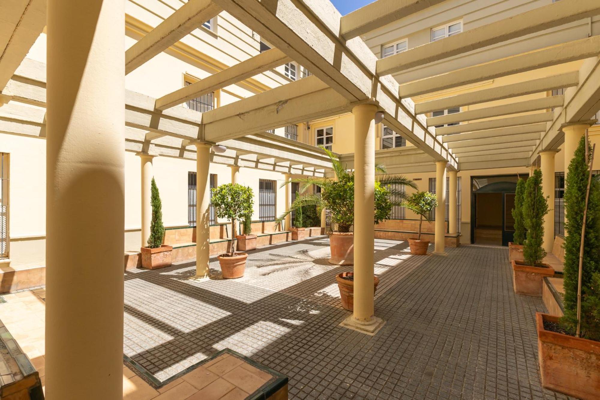 Conde Center Premium Suites, Free Parking Sevilha Exterior foto